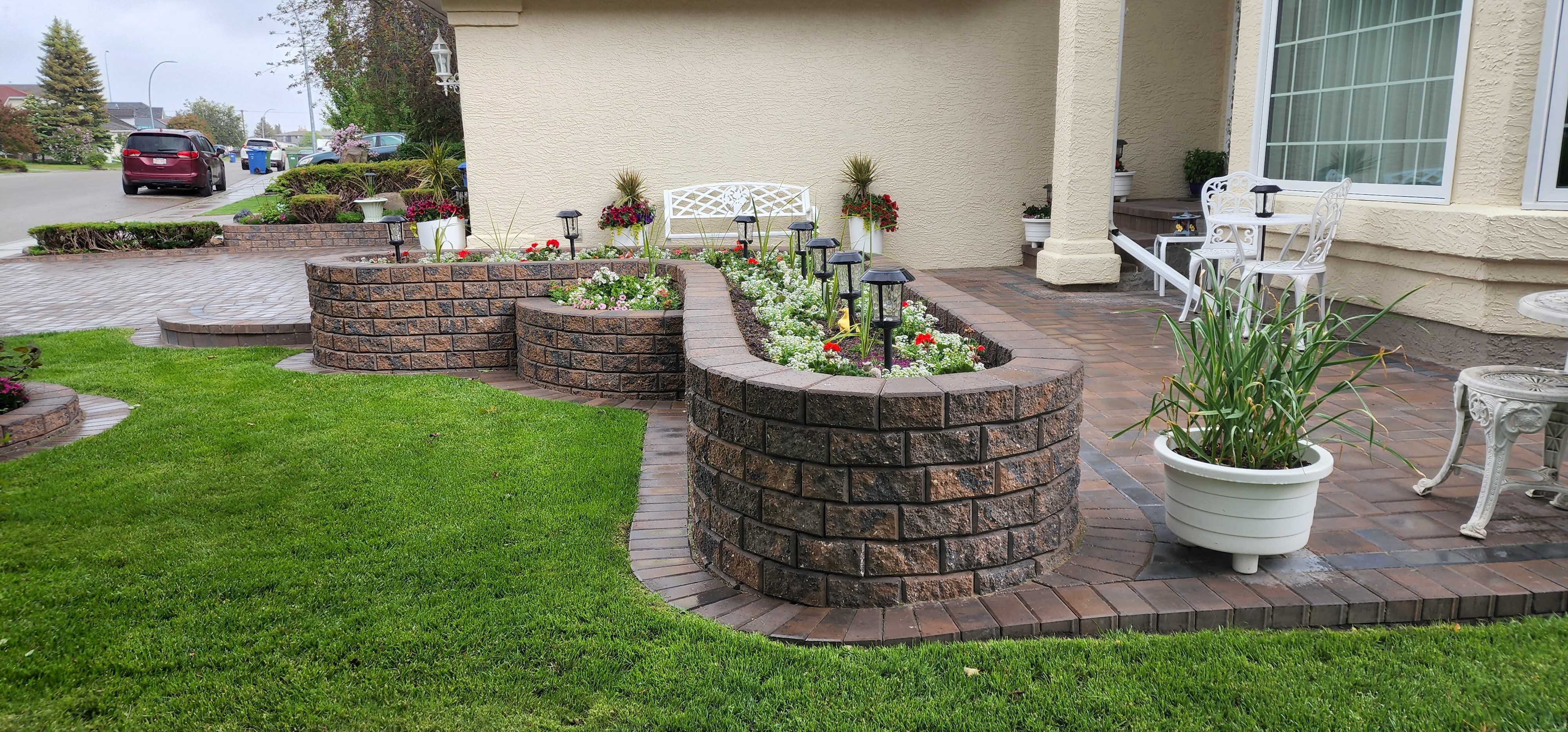 WoodLands Calgary Front landscaping stone ideas 6