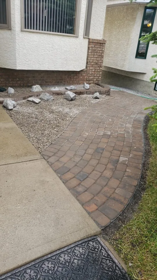 Walkway Inspiration: Gravel, Stones, Steps photo 4