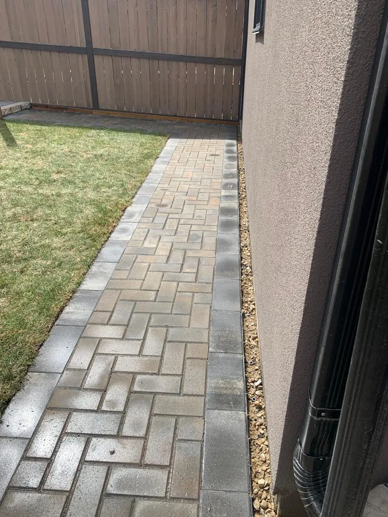 Walkway Landscaping Calgary photo 7