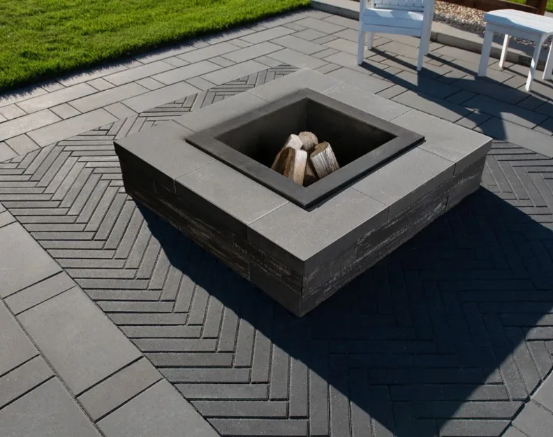 CUSTOM FIRE PIT OUTDOOR LIVING Calgary photo 4