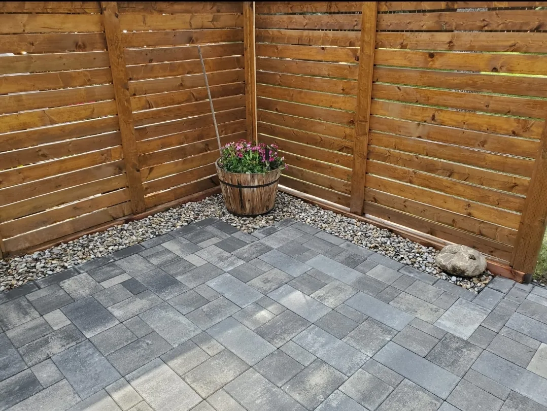 Paving Stone Maintenance in Calgary - A Green Future's Expert Services photo 6