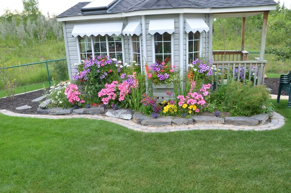 Best Retaining Walls Builder Landscaper Calgary photo 15
