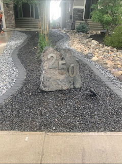 Maintenance free front yard landscaping photo 35