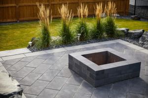 Smooth Quarry Stone Fire Pit