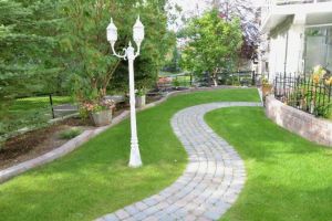 SIDEWALKS AND WALKWAYS Brick Paving Stones